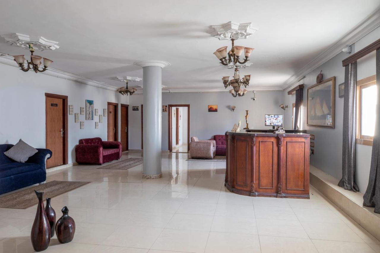 Pyramids Inn Hotel Kafret el-Gabal Екстериор снимка