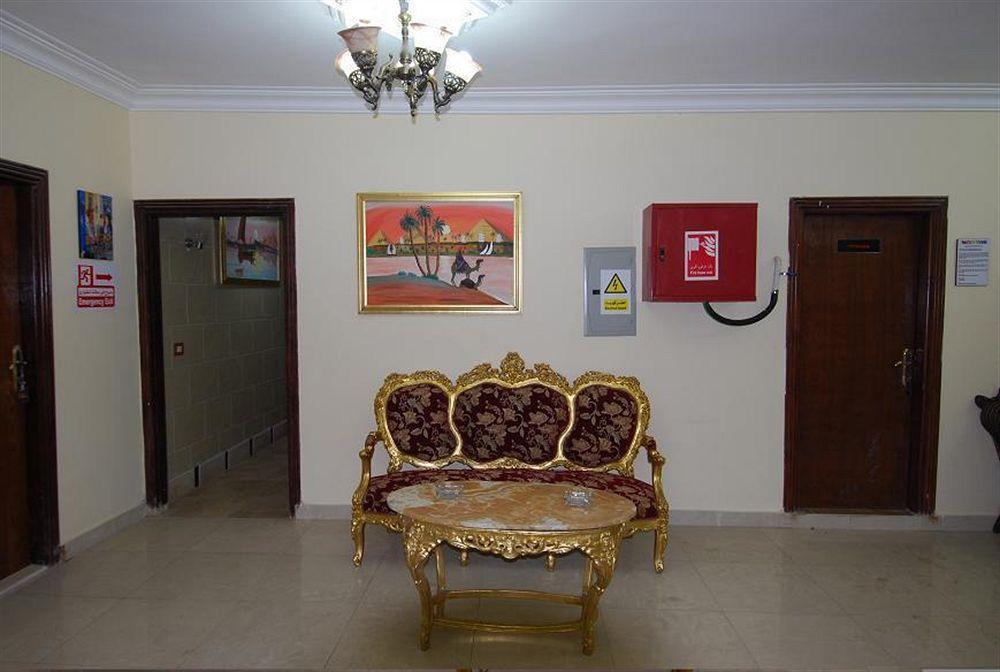 Pyramids Inn Hotel Kafret el-Gabal Екстериор снимка